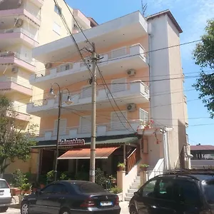 christos-apartments.albaniahotels.org/